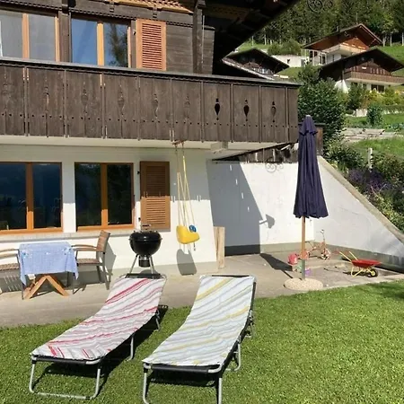 Datscha Feriehus Lenk
